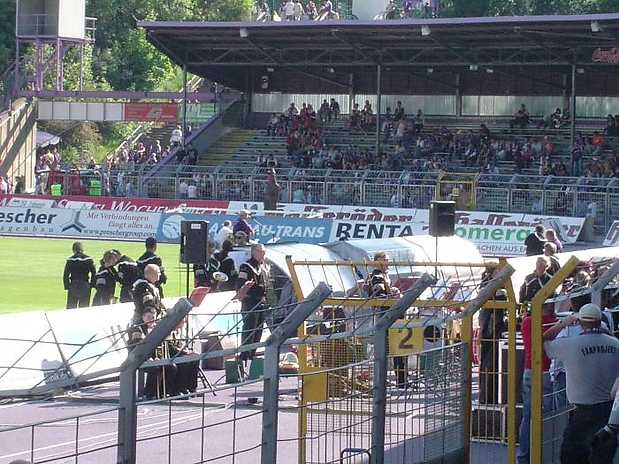 49 Stef singt