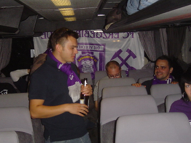 38 Alleinunterhalter