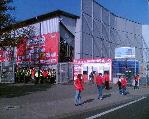 Stadion Außenansicht