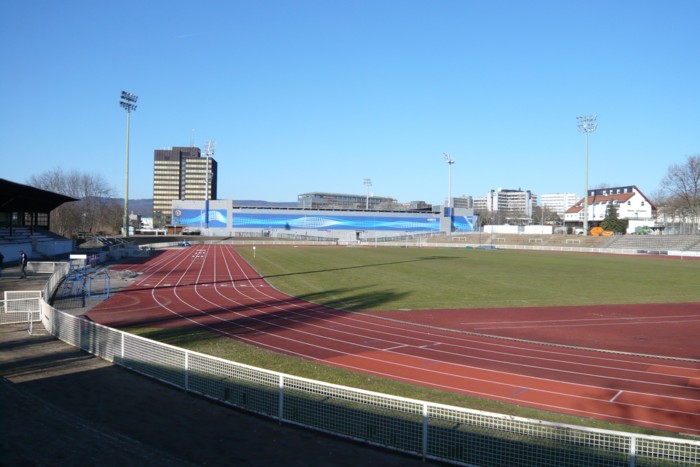 BS08 Wehen angrenzende Stadion Berliner Strasse vom SV Wiesbaden 1899