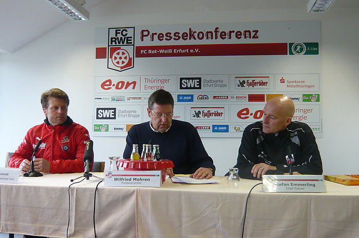 Pressekonferenz mit Wilfried Mohren