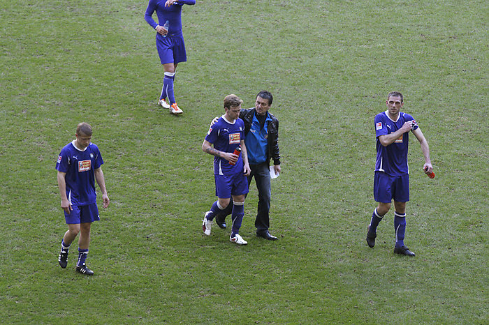 Geprügelte Spieler...