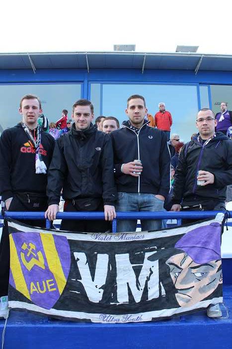 Fahnenparade 4 - zum 2. Testspiel