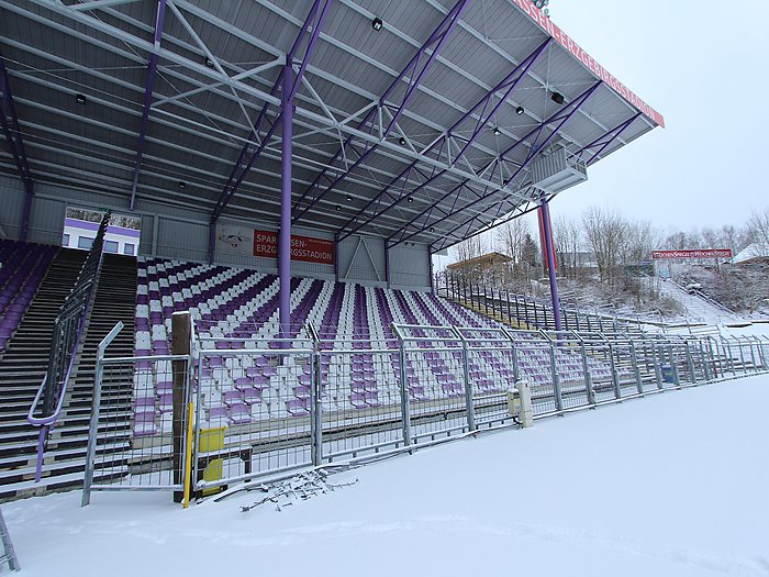 17.1.2016 Blick auf den C-Block. Dieser wurde zum Heim-Fanblock als Ersatz für Block O/P  umfunktioniert. Foto: Burg